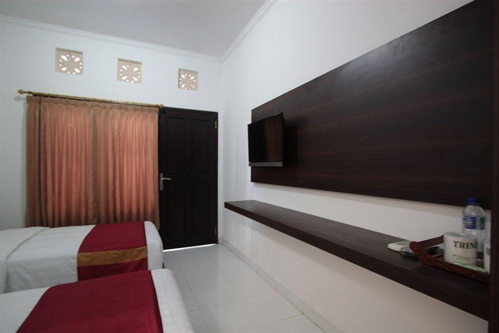 Bakung Sunset Hotel Kuta Lombok Esterno foto